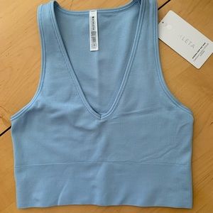 NWT ATHLETA Aurora Crop Rib Tank